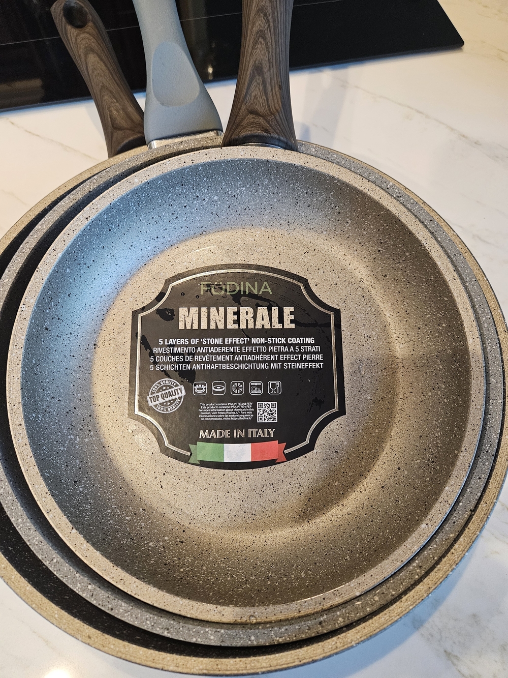 FUNDAI Minerale Stone-Effect Nonstick SET OF 3 Frying Pans — Grey